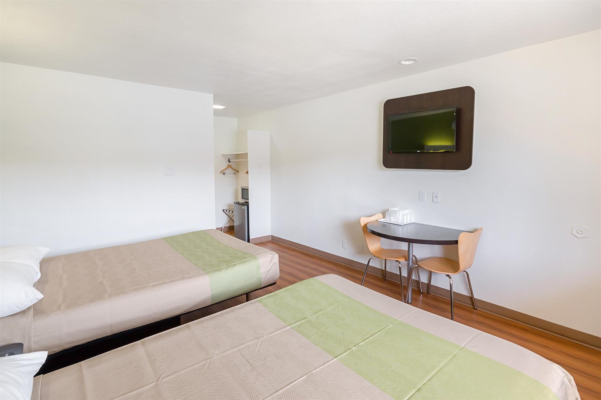 Motel 6-El Paso, Tx - Airport - Fort Bliss Buitenkant foto
