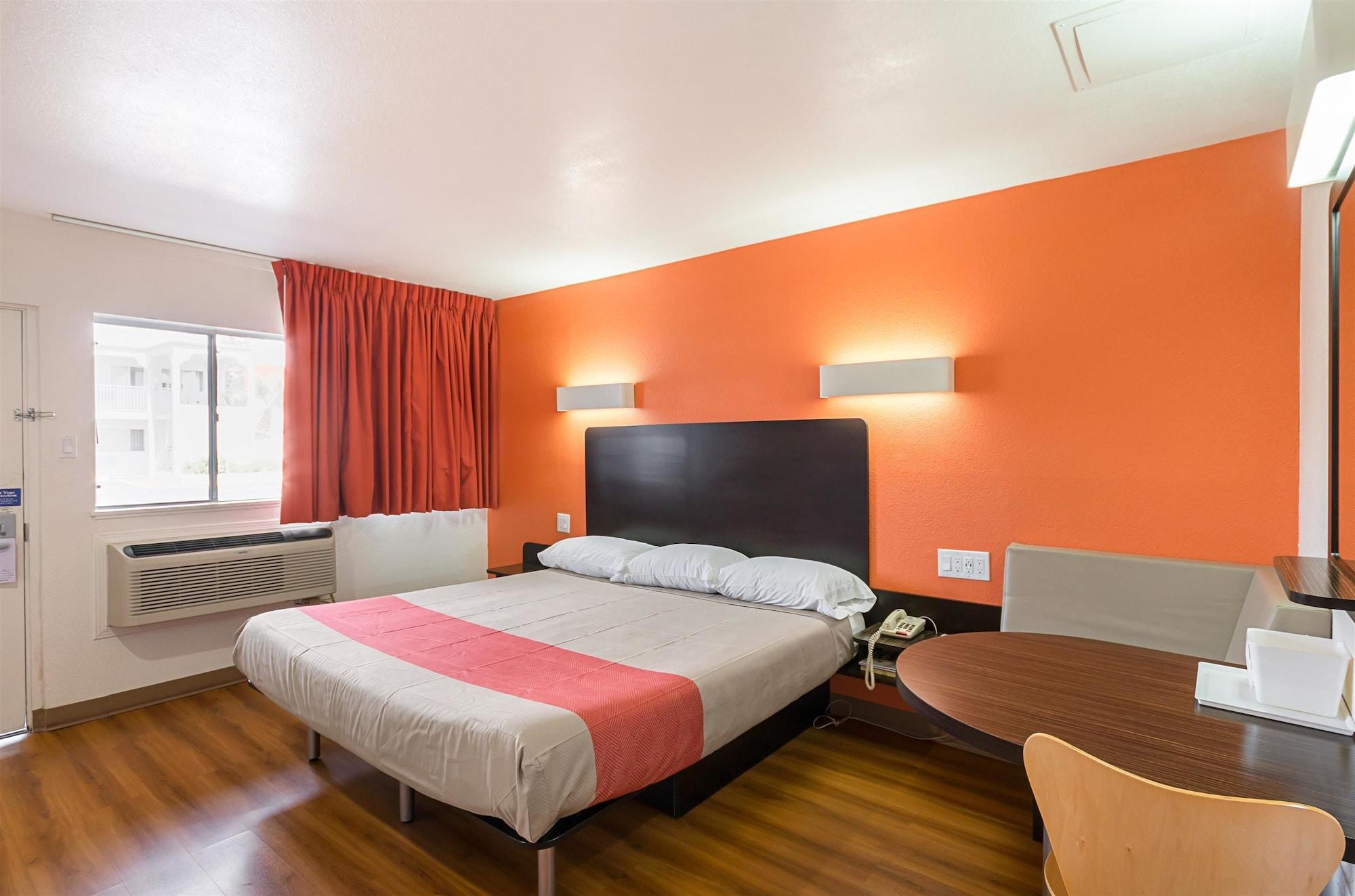 Motel 6-El Paso, Tx - Airport - Fort Bliss Buitenkant foto