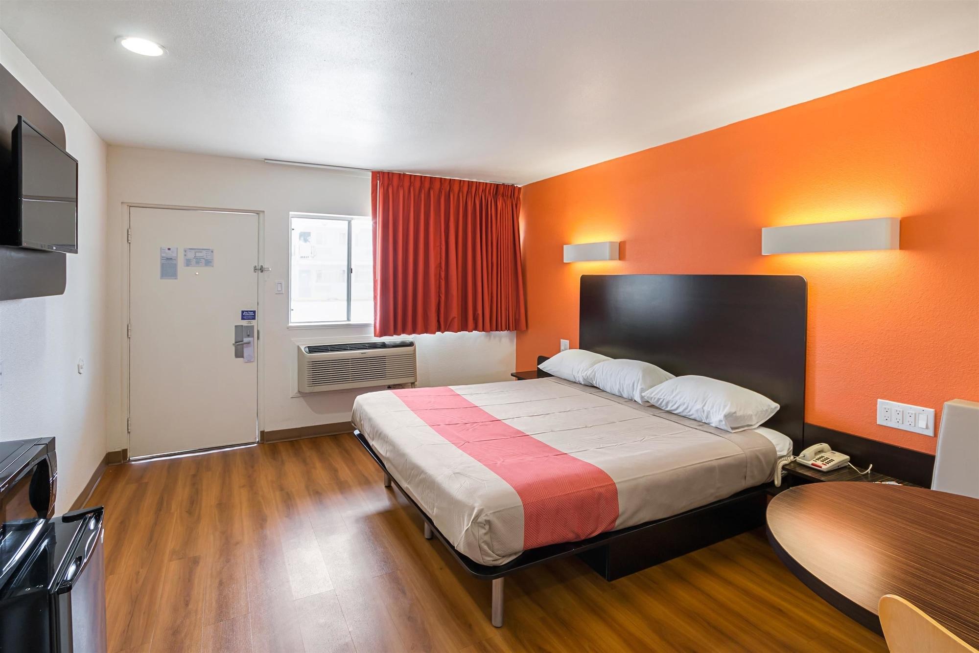 Motel 6-El Paso, Tx - Airport - Fort Bliss Buitenkant foto